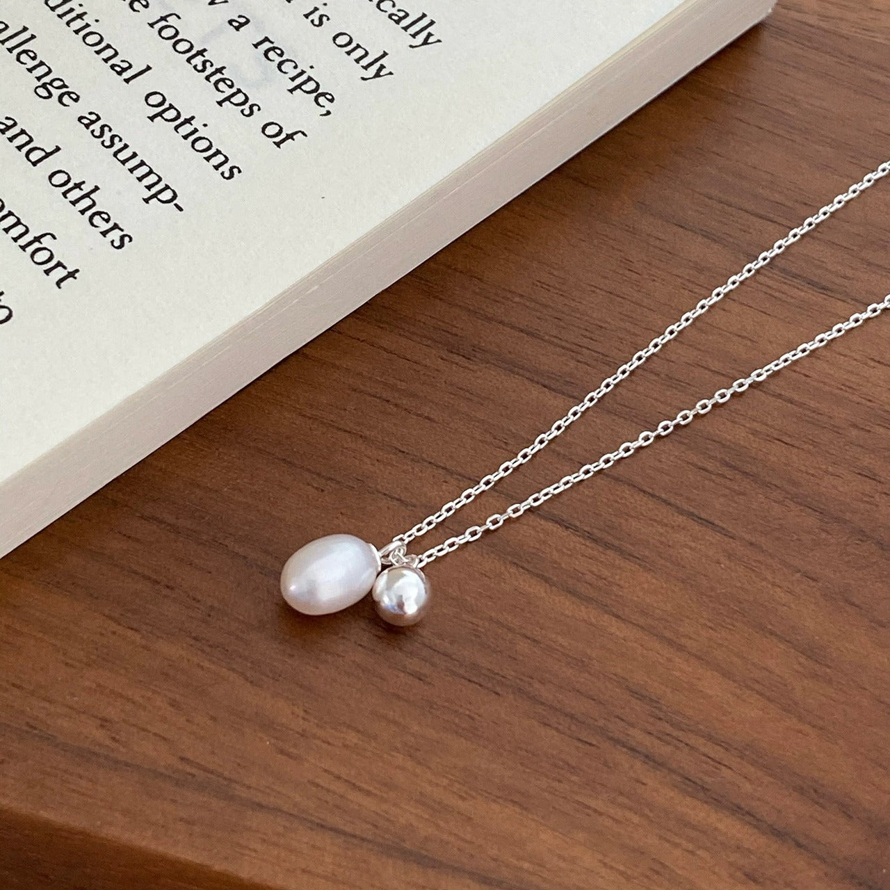 Wholesale 925 Sterling Silver Freshwater Pearl Necklace Clavicle Chain